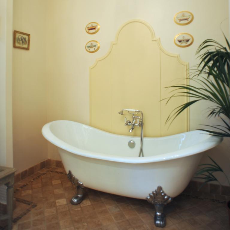 L'Orangerie Du Grand Jardin Villa Conde-sur-Seulles Phòng bức ảnh